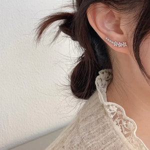 1 Pair Shiny Zircon Star Flower Climbing Earrings for Women Exquisite Sliver Color Crystal Statement Earrings Jewelry Gifts