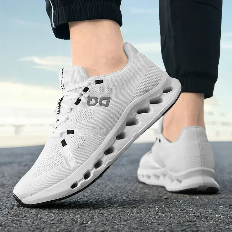 Summer hot selling fashionable cushioning running shoes, comfortable and breathable sports shoes