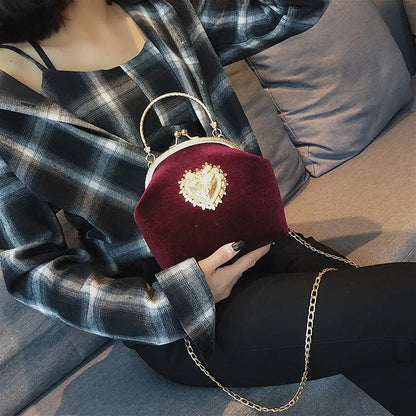 Evening Clutch Bag Women Bag Shiny Handbag Heart Shape Metal Clutches Bag