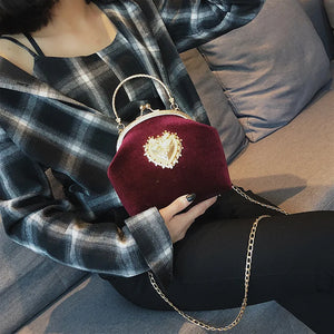 Evening Clutch Bag Women Bag Shiny Handbag Heart Shape Metal Clutches Bag