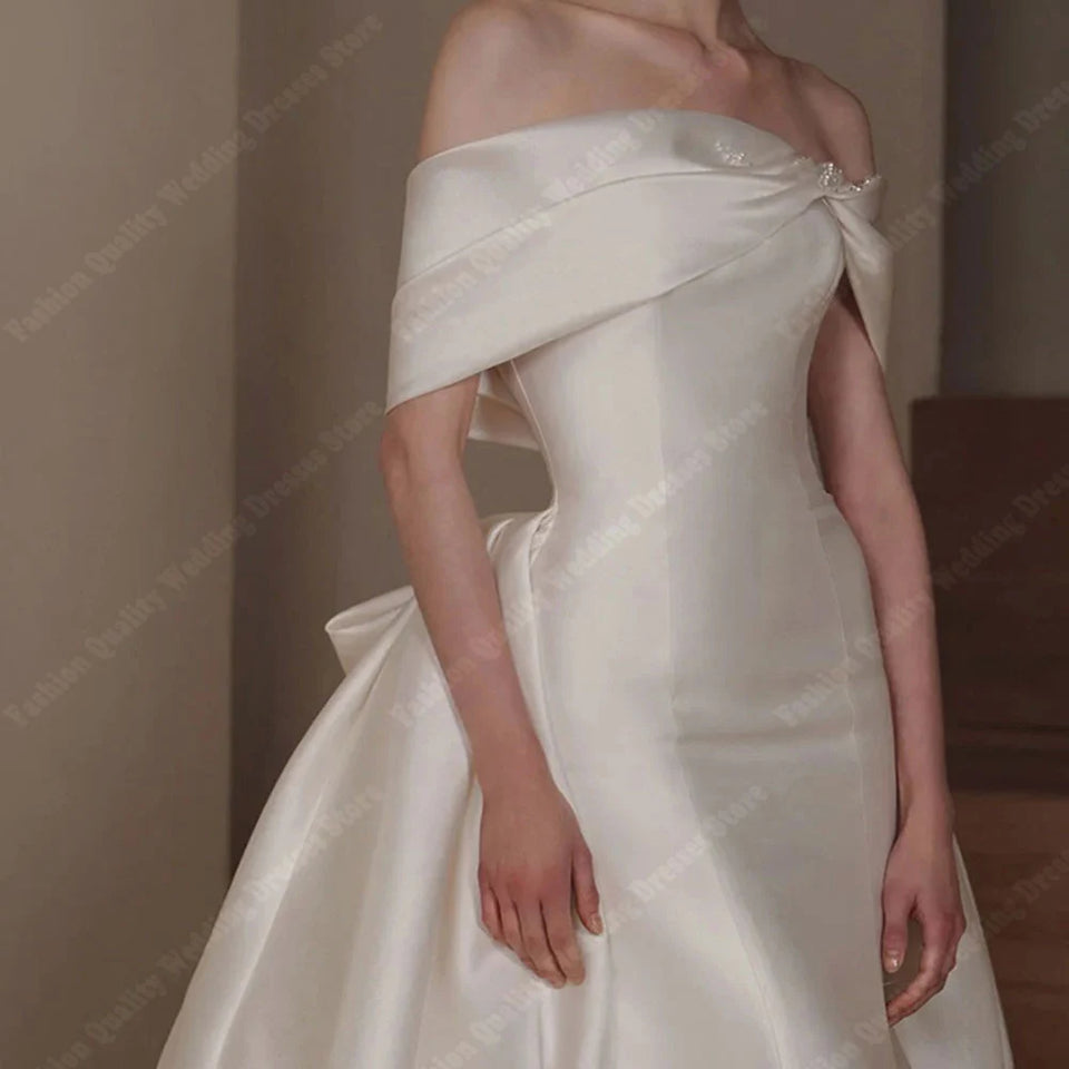 Elegant Women Wedding Dresses Bright Satin Bridal Princess Gowns Deep V-Neck Mopping Length Women Vestidos De Noche Customized