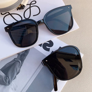 Luxury Fashion Folding Sunglasses  Men Brand Designer Vintage Cat's Eye Sun Glasses Male