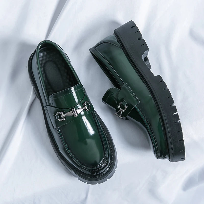 Man luxury Brand British Classic Dress Shoes Mens Patent Leather Black Loafers Wedding Shoes Oxford Formal Shoes Glossy Fashion