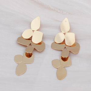 Irregular Geometry Leaf Long Dangle Earrings Retro Exaggerate European Statement Jewelry Golden Silver Color Punk Party Ear Acc
