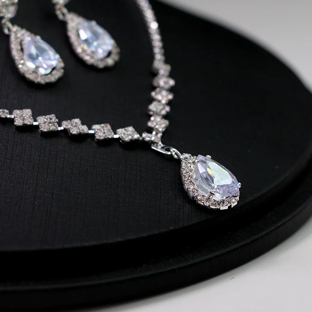 AINAMEISI Bridal Wedding Necklace Earrings Set Silver Rhinestone Necklace Bridal