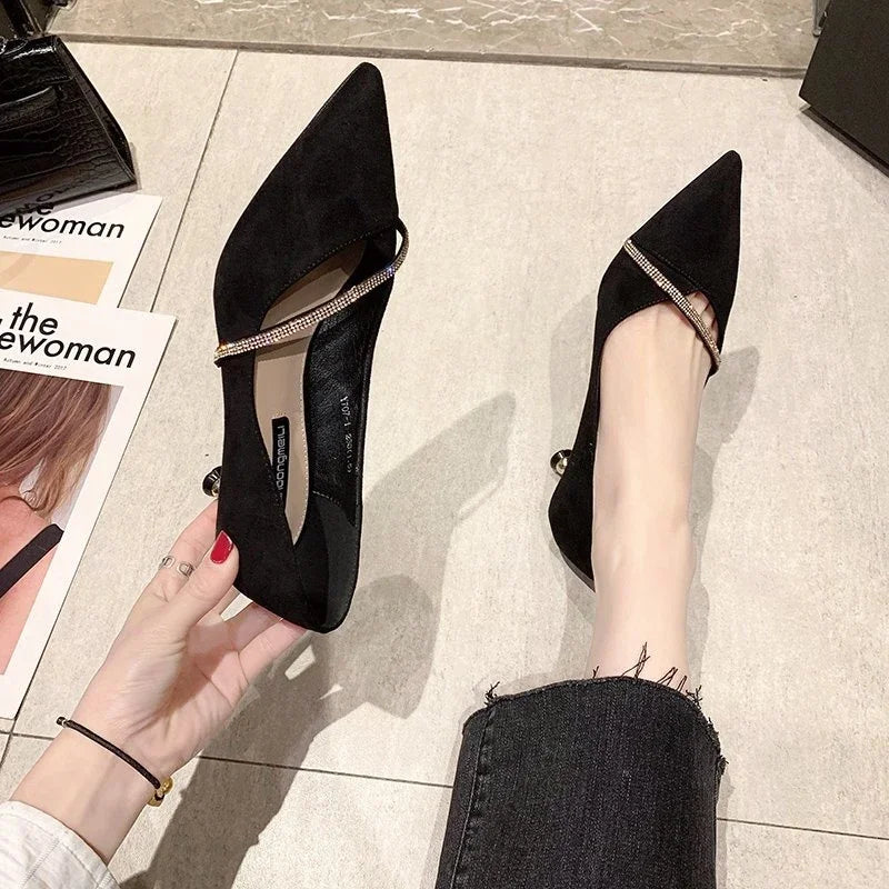 new Korean version of fashion temperament hollow French female pointed thin heel heel