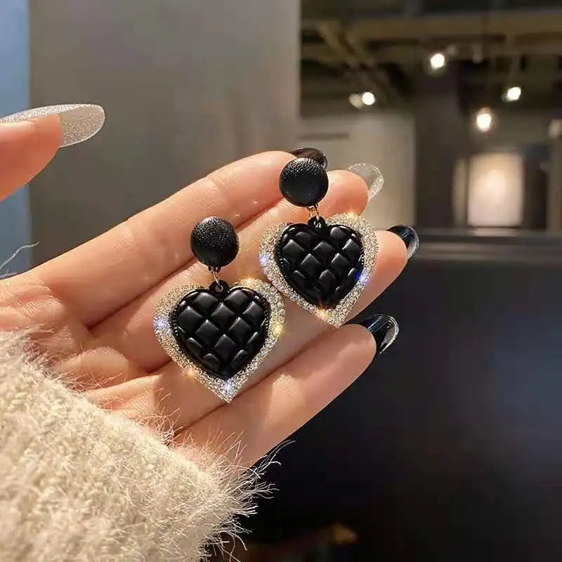 New High-end Atmosphere Decoration Shine Fashion Women Temperament Personality Exaggerated Earring Wedding Jewelry Birthday Gift