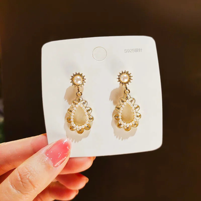 New High-end Atmosphere Decoration Shine Fashion Women Temperament Personality Exaggerated Earring Wedding Jewelry Birthday Gift