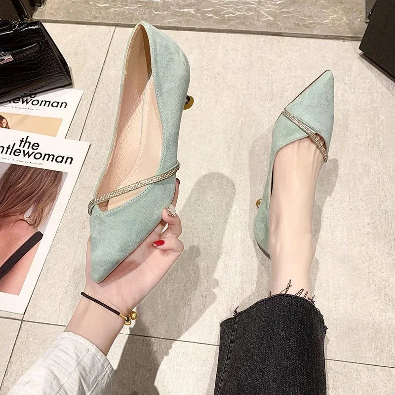 new Korean version of fashion temperament hollow French female pointed thin heel heel