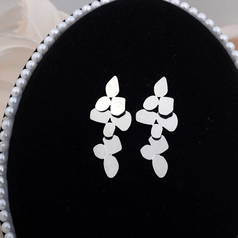 Irregular Geometry Leaf Long Dangle Earrings Retro Exaggerate European Statement Jewelry Golden Silver Color Punk Party Ear Acc
