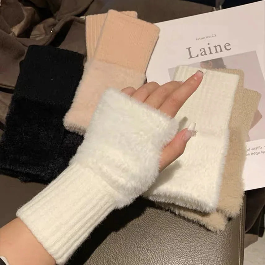 New Solid Color Plush Gloves Women in Autumn and Winter Warm Luxury Woolen Knitted