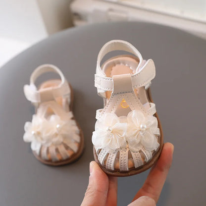 New Summer Kids Sandals Fashion Girls' Little Flower Princess Sandals Student Baby Soft Sole Flat Sandals Walking Shoes